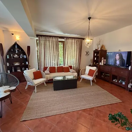 Casa Lotca *
